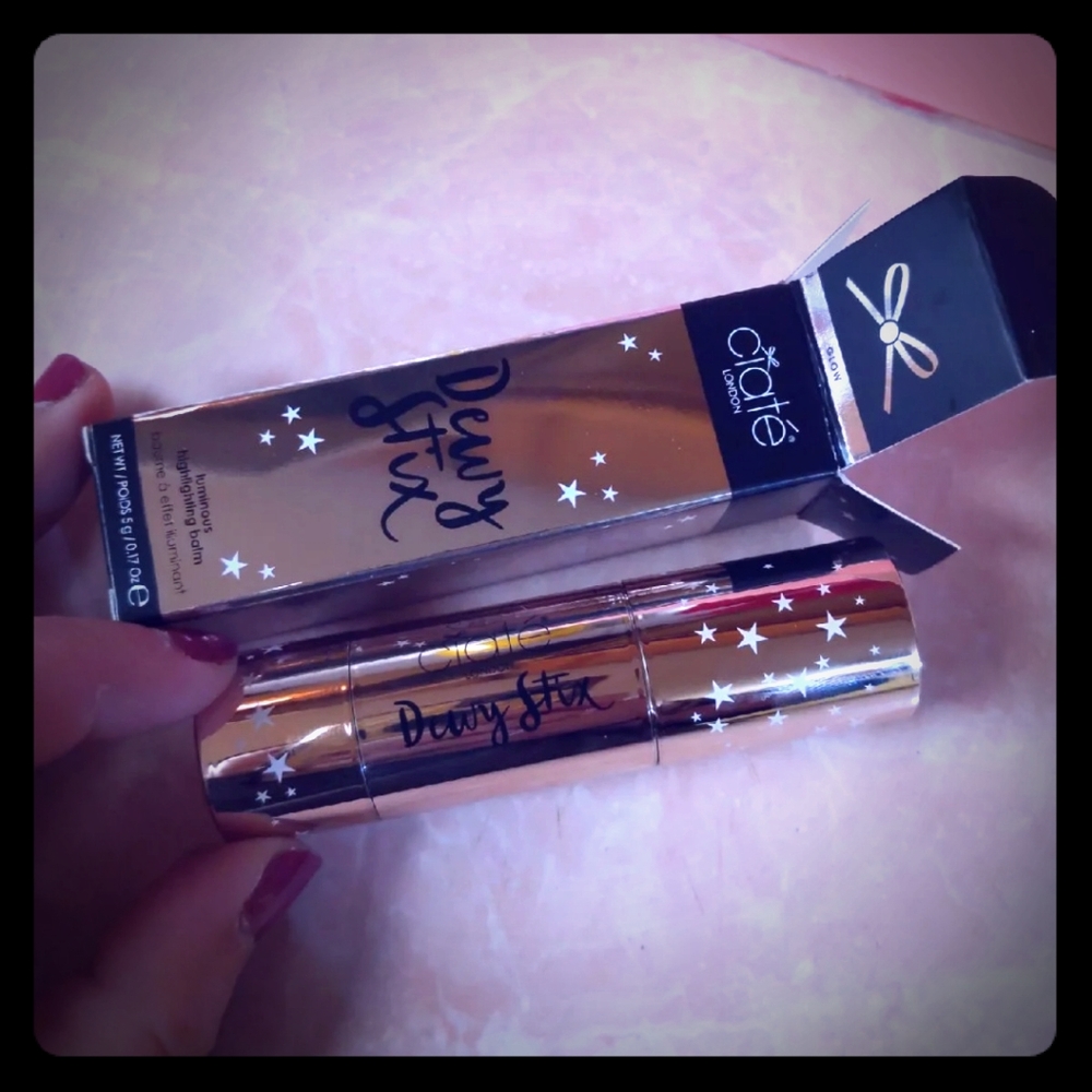 2/&15 ciate London dewy stix